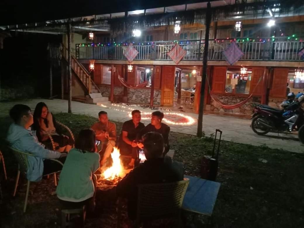 Nhà Trà Long Cổ Trấn - Homestay&Tea Ceremony Loung Co Exterior foto