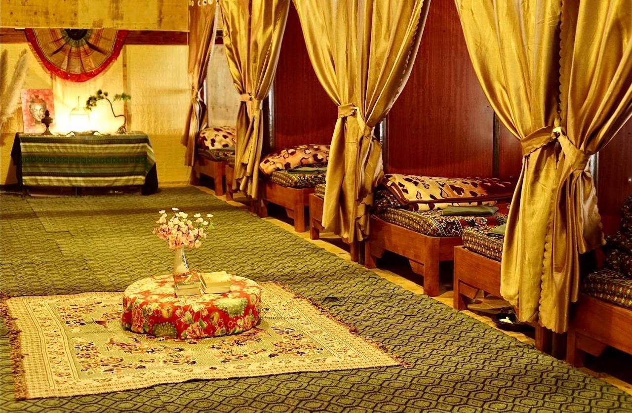 Nhà Trà Long Cổ Trấn - Homestay&Tea Ceremony Loung Co Exterior foto